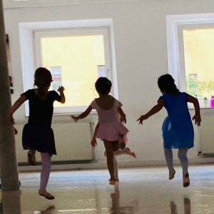 Neu ab Februar 26: Dance Babies